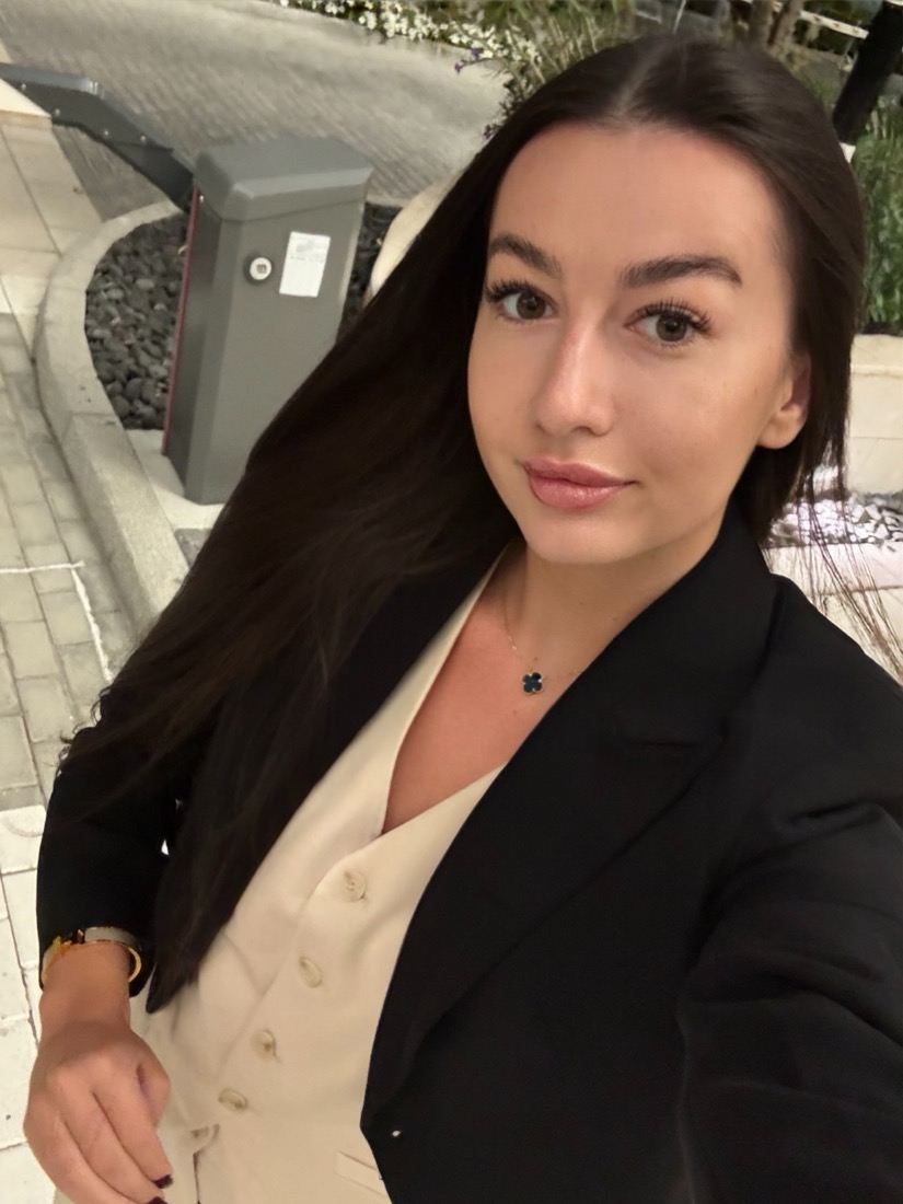 Portrait of Liza